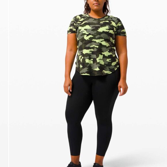 Sz 6 Lululemon UVP Run Short Sleeve - Picture 1 of 10